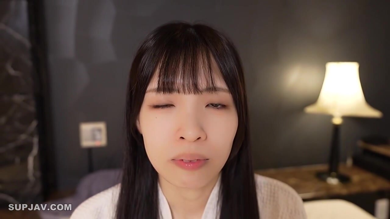 [Half Inside, Half Outside, Two Ejaculations] A Must-see For All M Men!! Perverted Play With A Gentle And Neat Female College Student. Excitement Rises And An Unexpected Ejaculation From Behind. My Excess Semen. At The End, A Large Amount Of Laser Ejacula