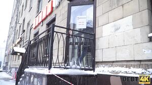 Debt4k E04 Monica Wet