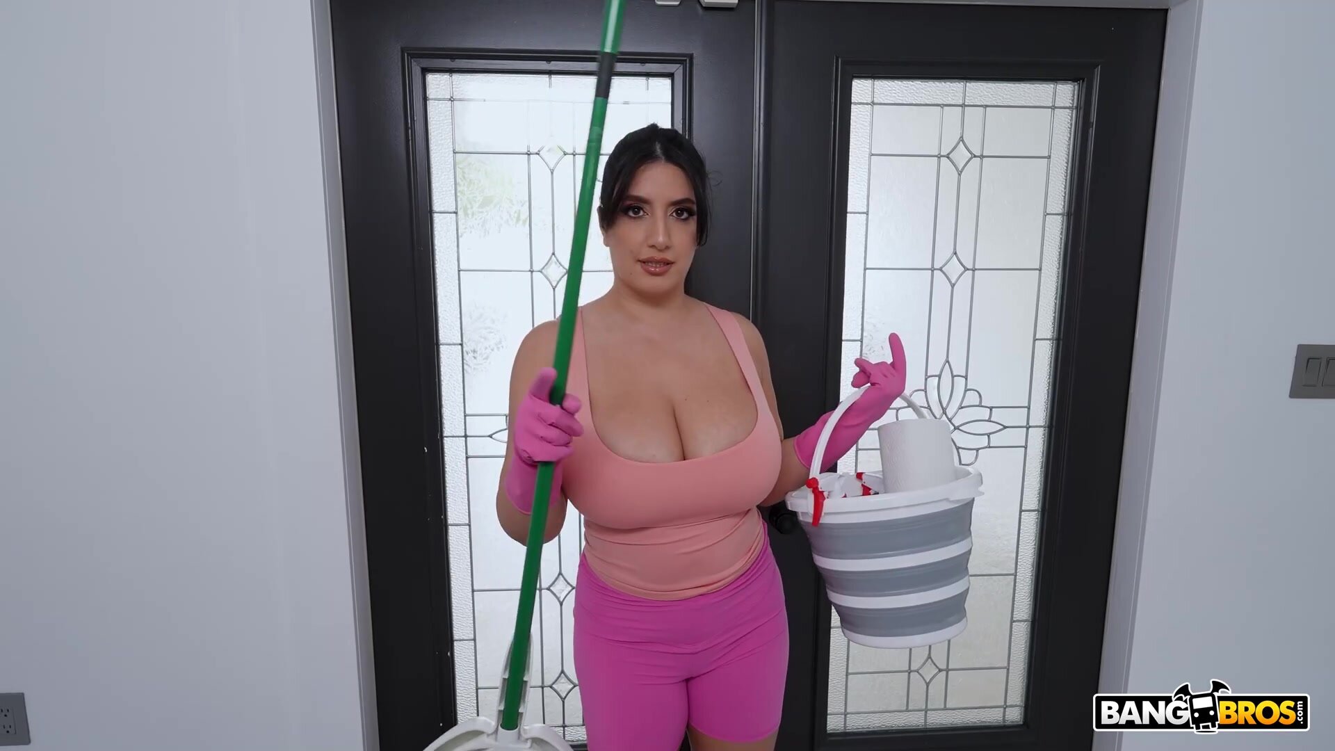 Sarah Arabic - Maid Does It For Cash!