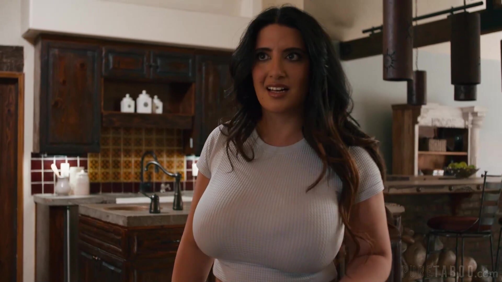 Sarah Arabic - I Can Make This All Go Away [HD Porn]