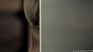 21 Sextury - 21 Naturals - Breakfast in Bed - Nesty