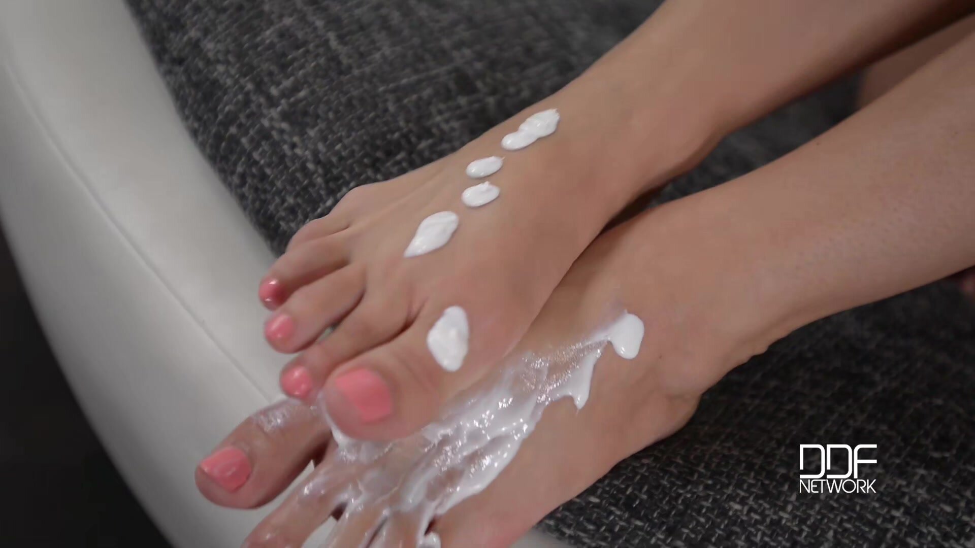 DDF Network - Hot Legs And Feet - Barefeet Hungarian Honeys Fuck Themselves with Dildo - Anita Bellini, Nesty