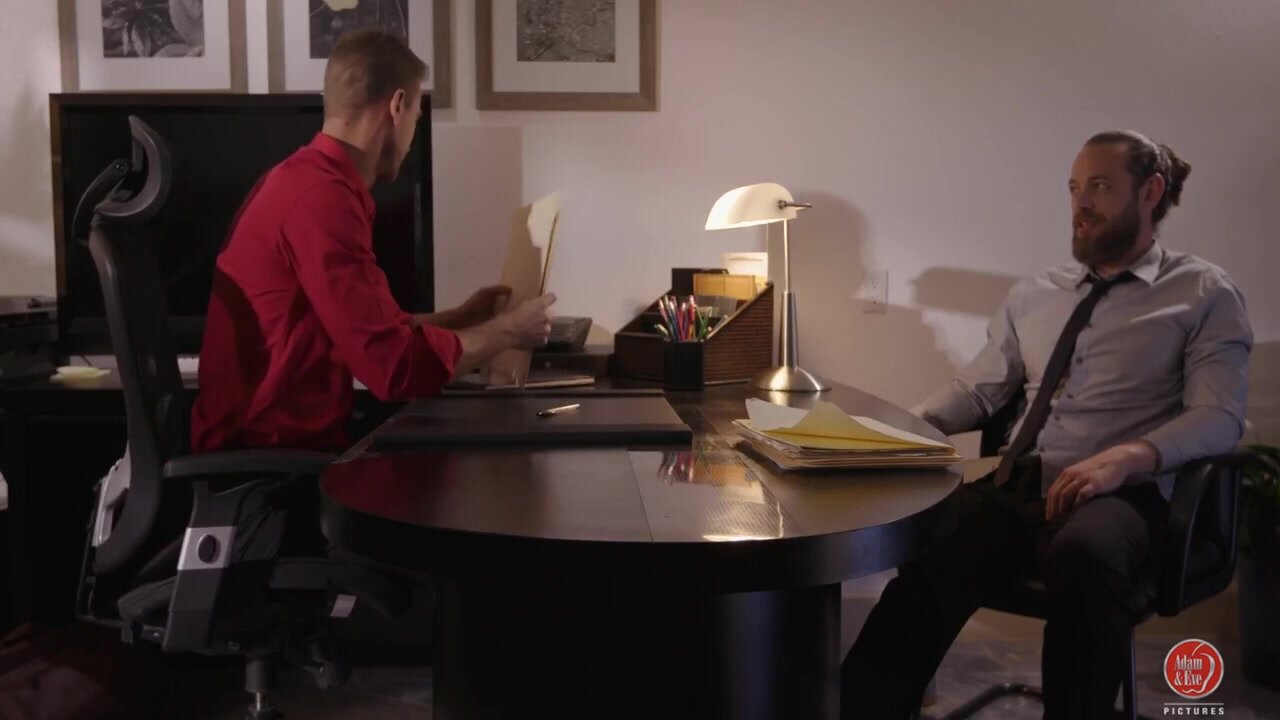 Pristine Edge Lizzie Love Female Colleagues Have An Intimate Encounter In A Hotel Room