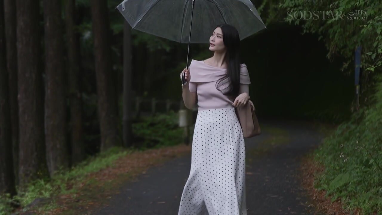 START-449 My Cousin Will Be Wearing Her Wedding Dress in 3 Days. During Her Last Visit Home Before Her Wedding, I Loaned Her My Tank Top To Her, And It Was The First Time I Had Ever Had My Desires Built Up Over 15 Years That Had Exploded For Two Days. Hon