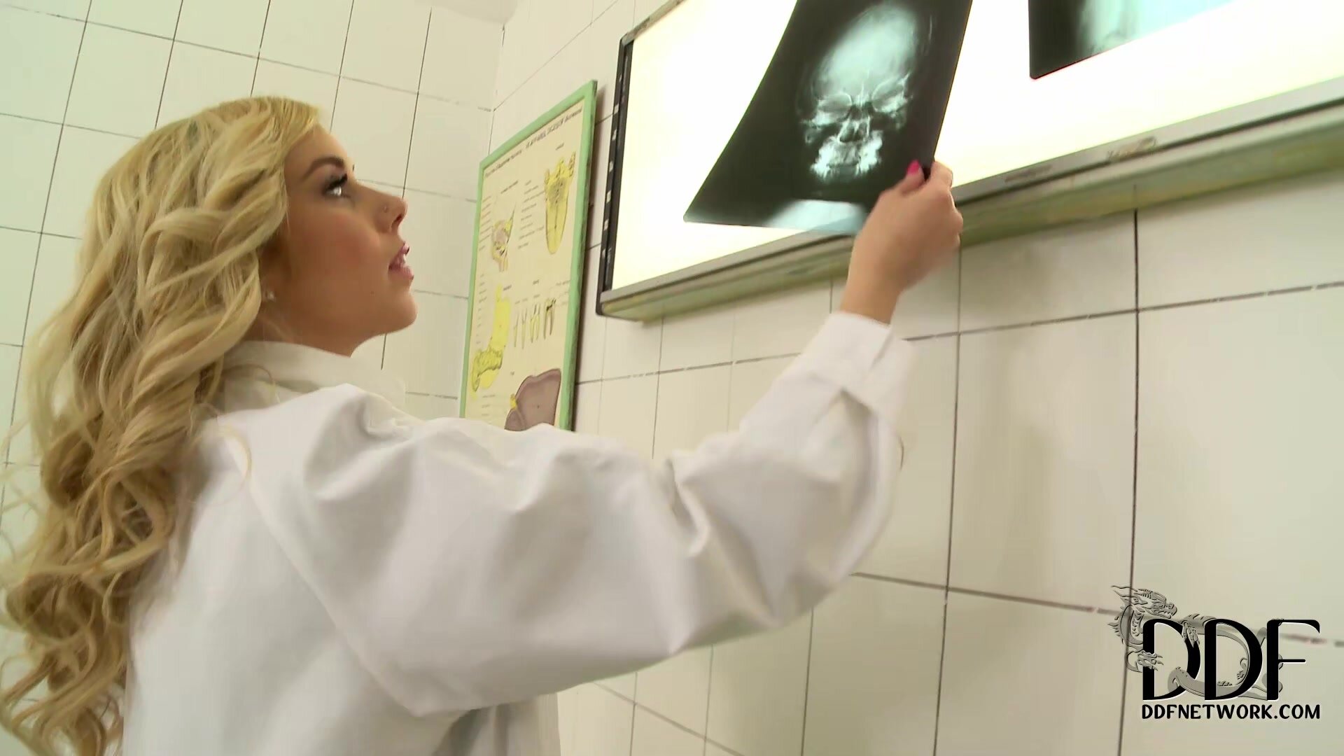 DDF Network - 1 By-Day - Doctor Stimulate Thyself - Nesty