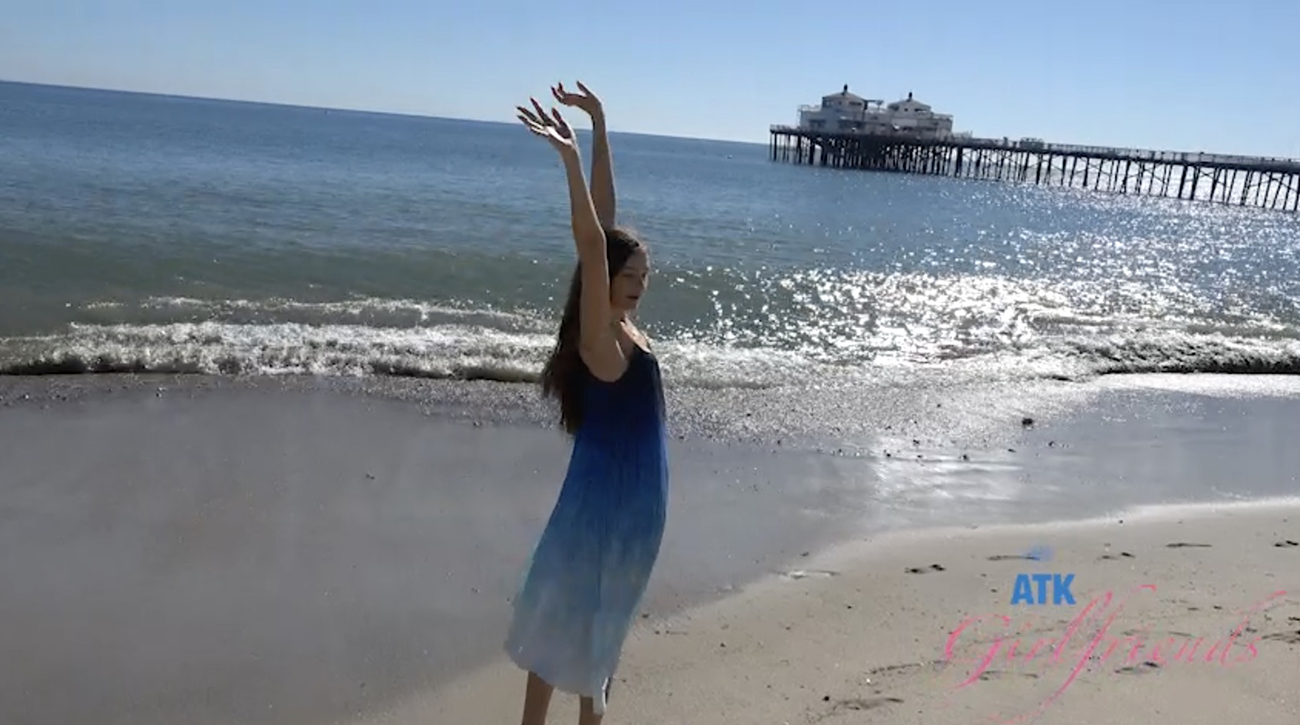 Violet Viper - Topanga Part 1