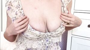 Elly Clutch - OnlyFans - Surprise You With A Little Something Special