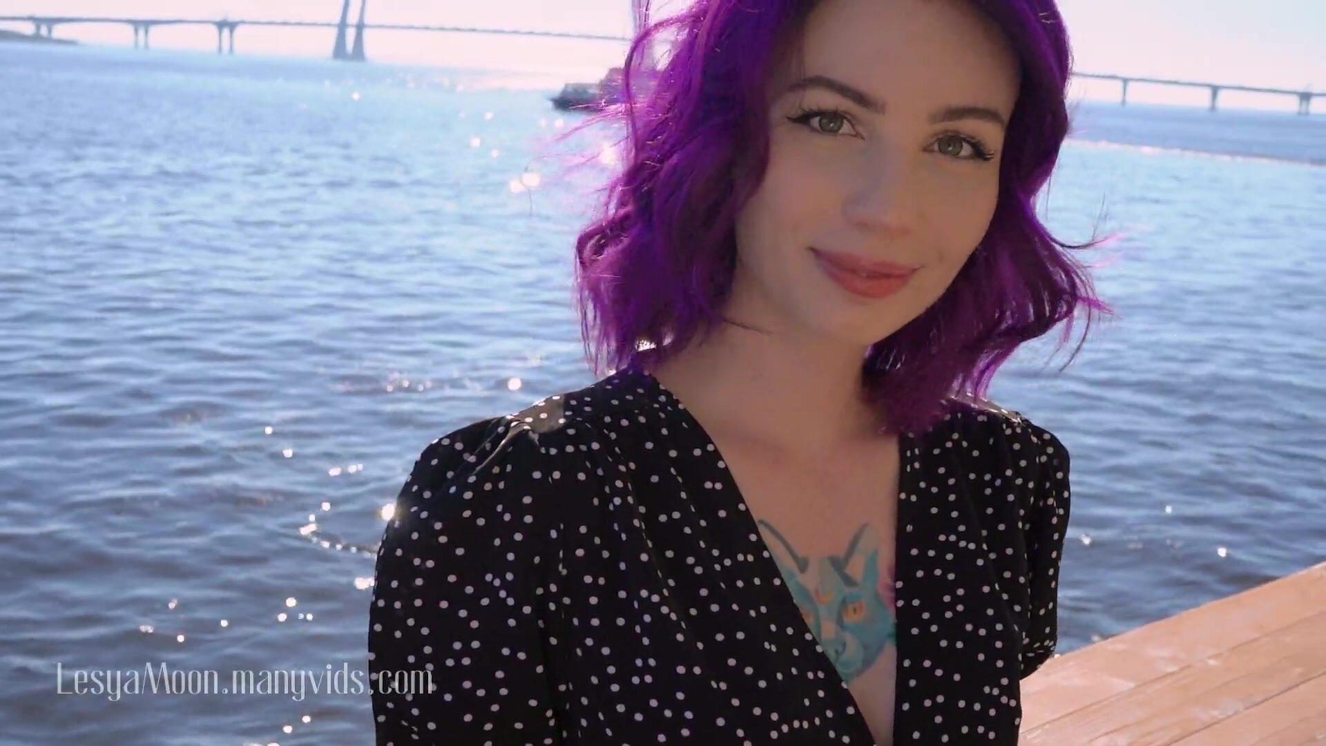 Lesya Moon - OnlyFans model sucked in a cheap hotel for a tip