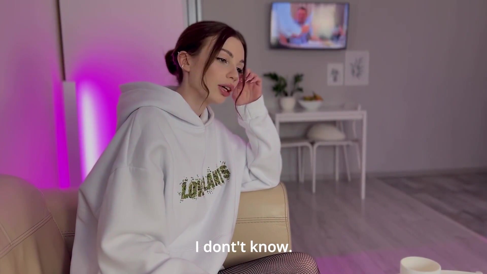 Lesya Moon - Truth or action Or maybe a juicy blowjob