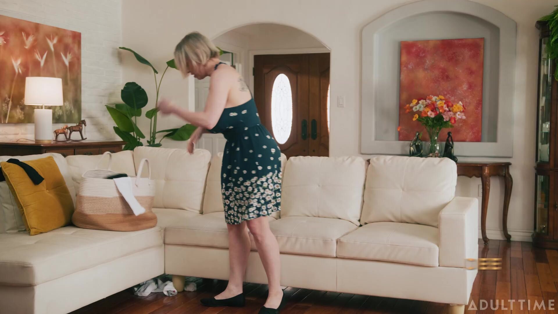 MommysBoy - Dee Williams We Cant Go On Like This