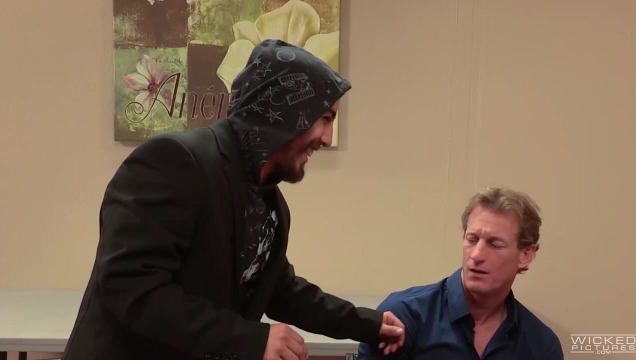 Shay Fox Mandy Muse Busty Milf And Hot Young Girl Enjoy His Big Cock Together