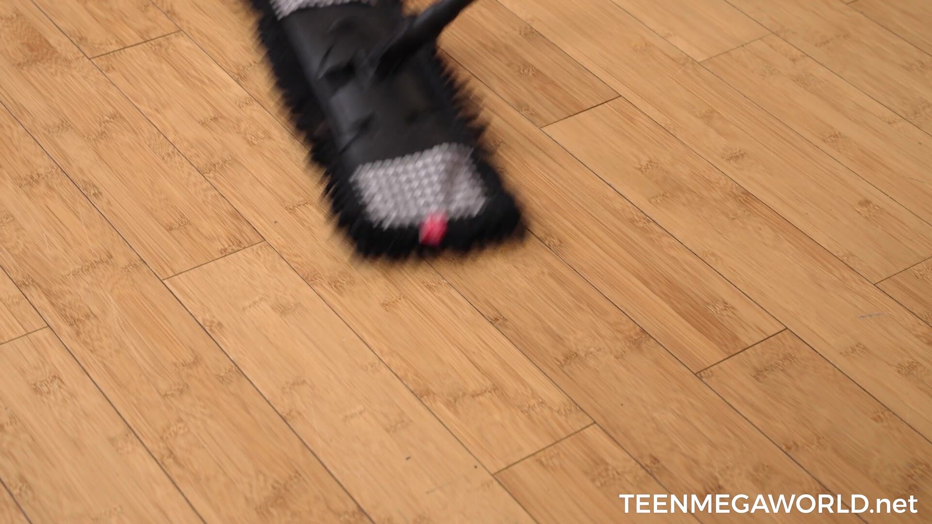 Old-n-Young - Polly Yangs