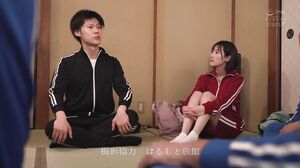 CAWD-887 My devoted and quiet girlfriend was easily cuckolded by a horny senior during a summer camp covered in aphrodisiacs - Haru Aoba