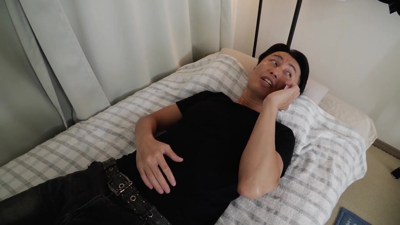 CRNX-254 [4K] My senior asked me to take care of his pet... Hanagoromo Tsubaki