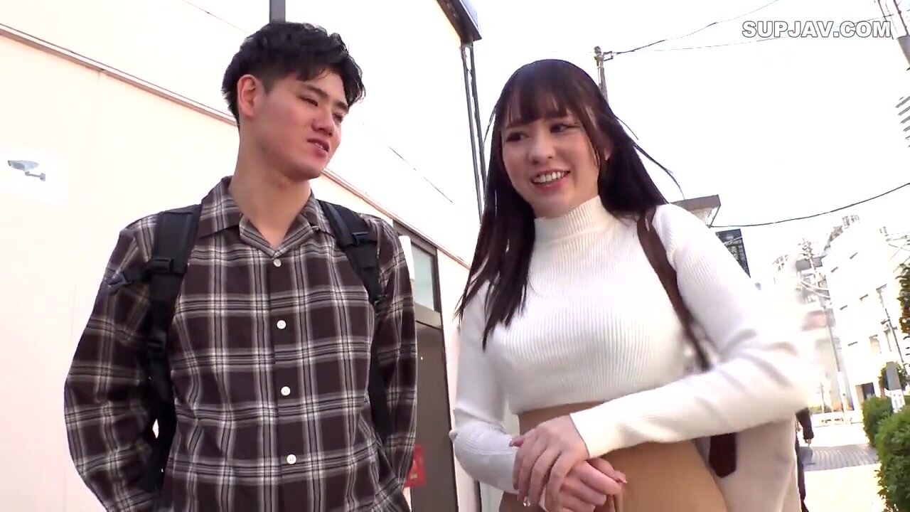 MGNL-132 『Exclusive to Current College Students! College Boys & Girls Approached on the Street Challenge the Slippery, Shiny Cock Star Game!』Big-breasted band girl makes an appearance♪ Using a cock instead of a mic for a titty-fuck paradise! Every time he