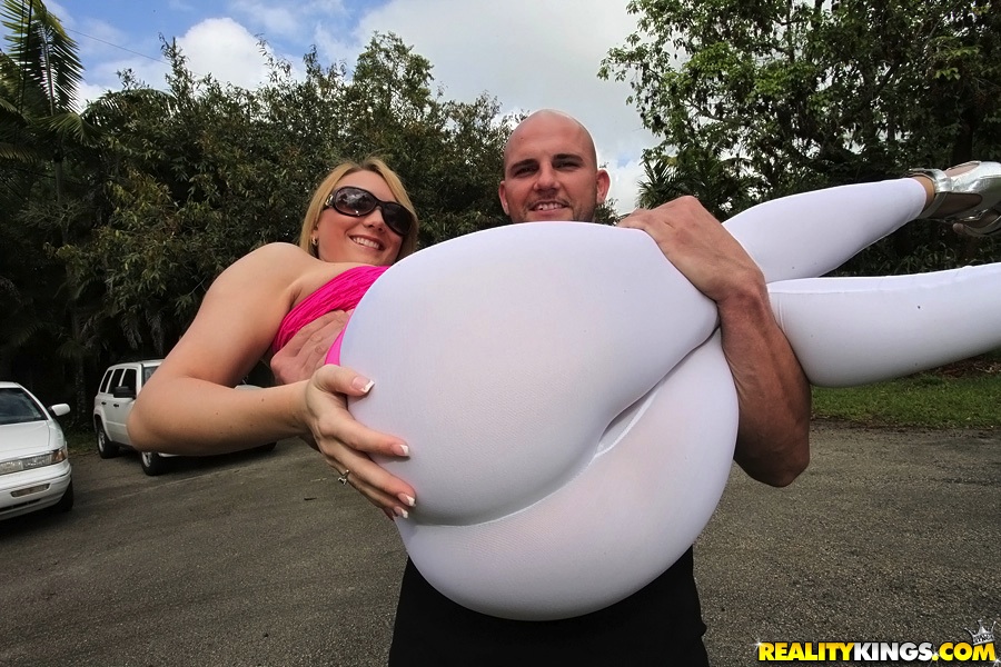 AJ Applegate - Monster Mash