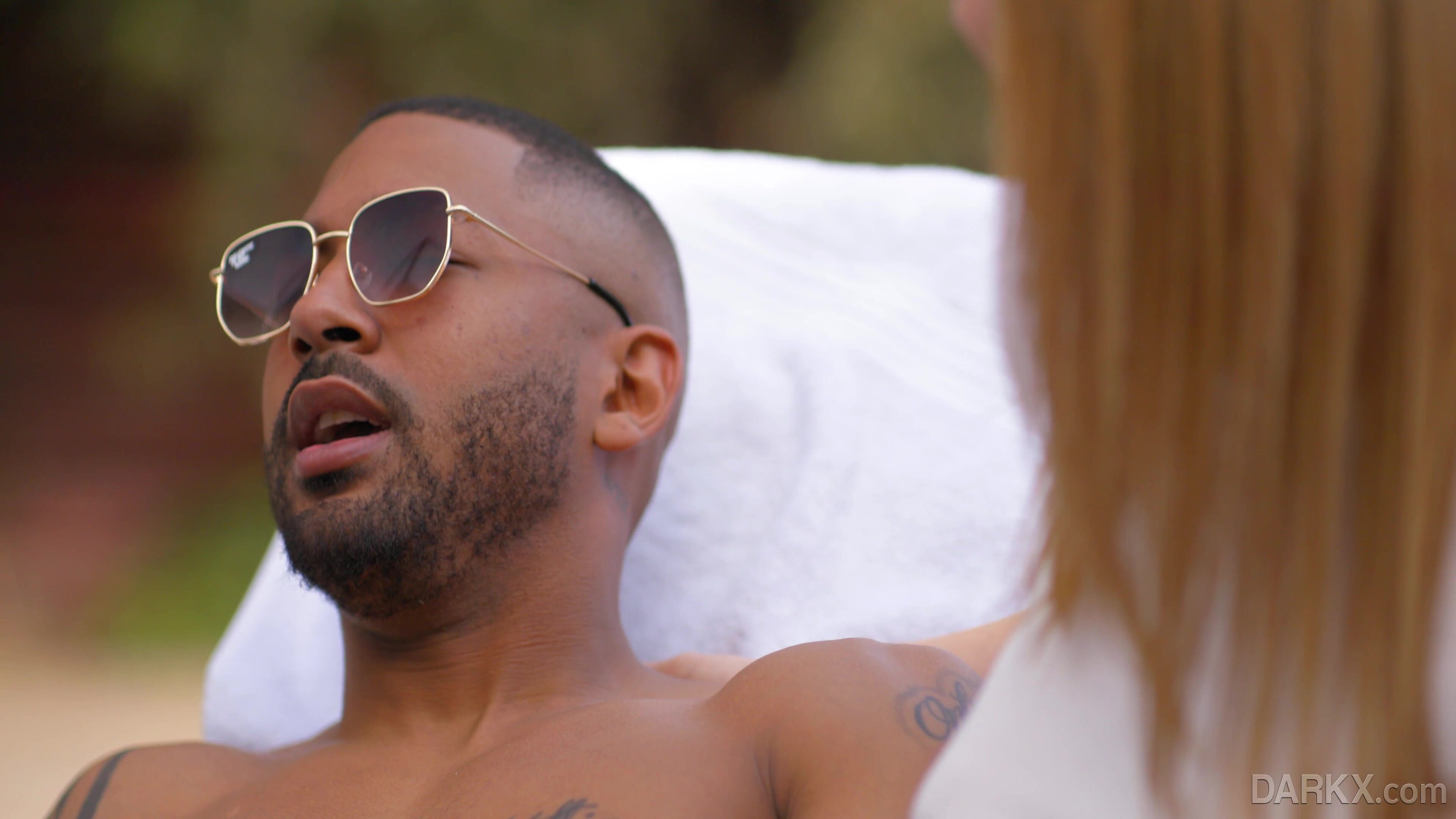 Dillon Cox Nikole Nash - Twerk Off