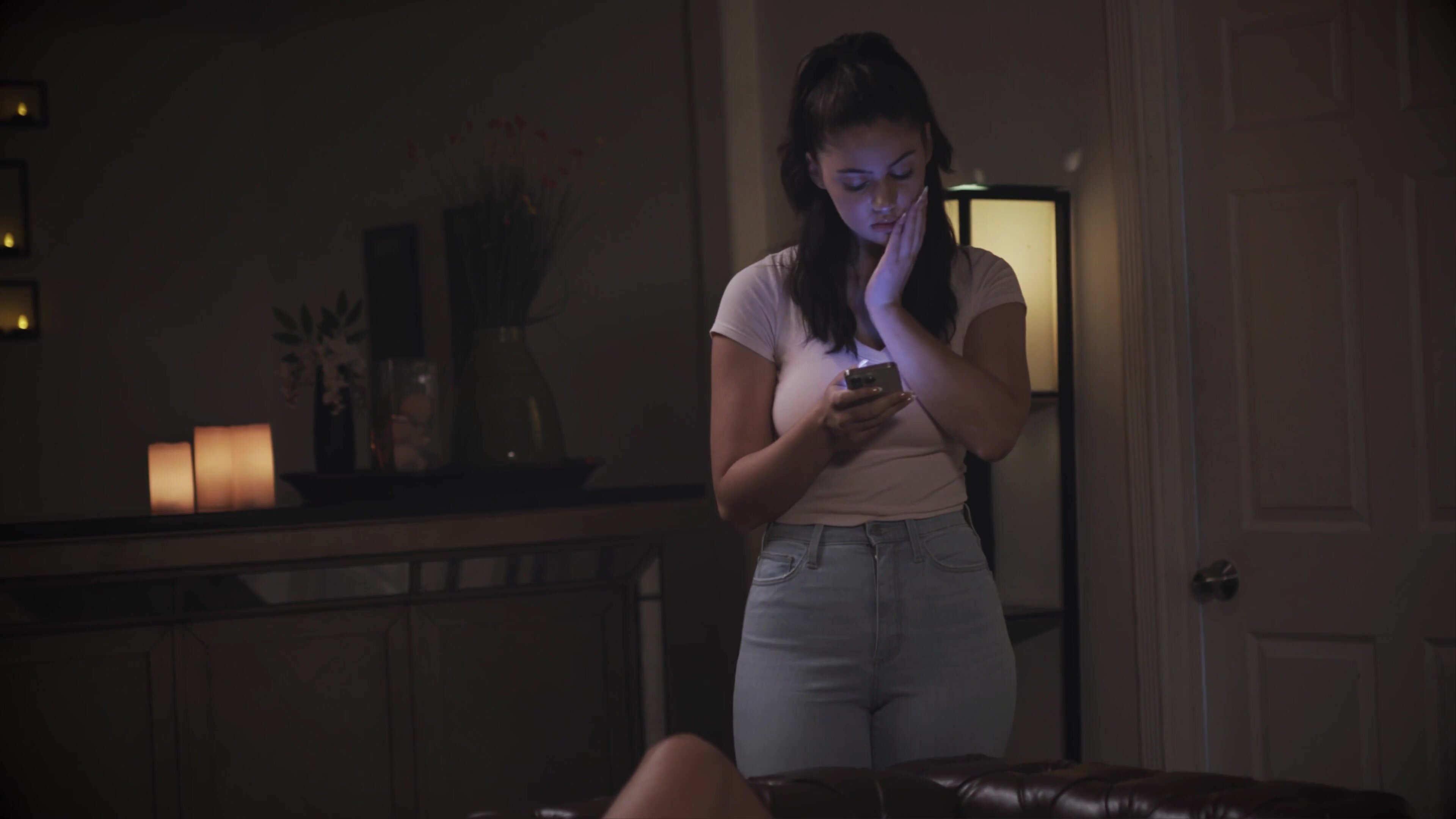 Ellie Nova Horny Stepdaughter