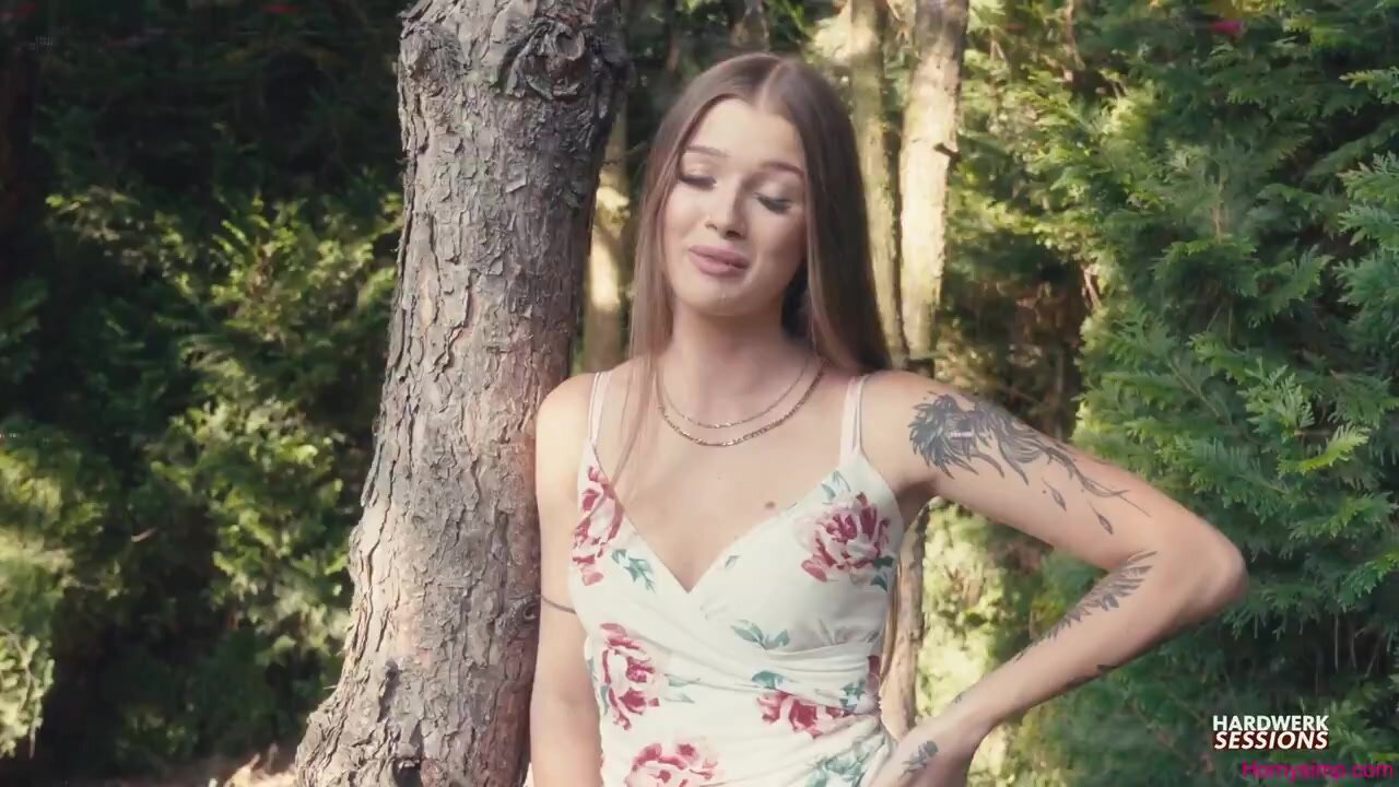 Lovita Fate & Olivia Sparkle - Swapping GF Outdoor Foursome