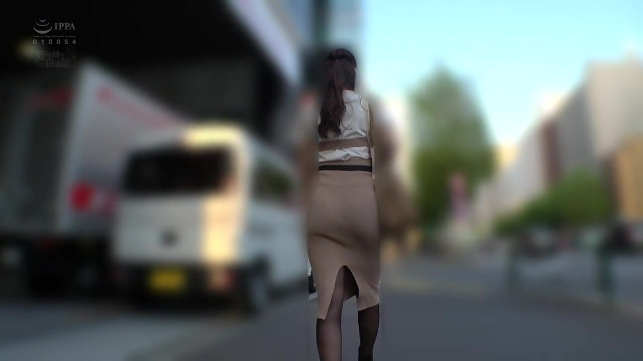 CLUB-888 Secretly Filmed Secretary Marunouchi Stalked and Creampied