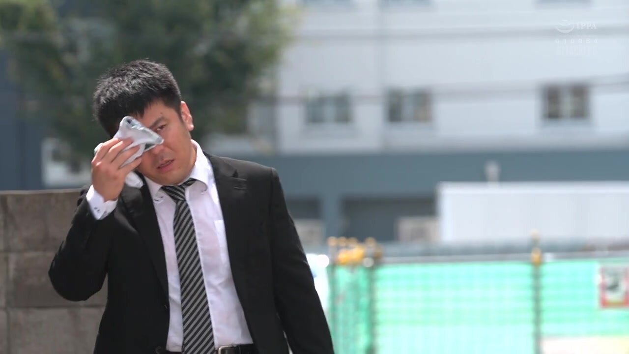 SAME-166 Office Lady's Wet Pantyhose Ran Kamiki