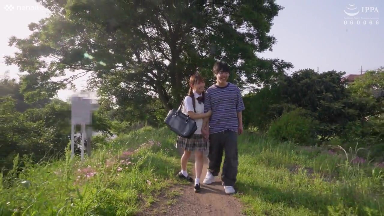 SQTE-634 After school, she stays overnight and has sex. She takes off her uniform and has multiple orgasms on the rooftop. Miyu Aizawa