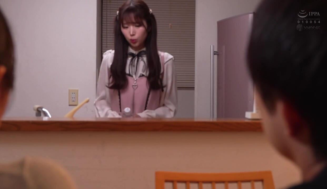 WAAA-579 Rima Arai, who made her girlfriend's younger sister (plain, shy, and not interested in sex) fall into a deep drowning state of ecstasy and turned her into a creampie urinal.