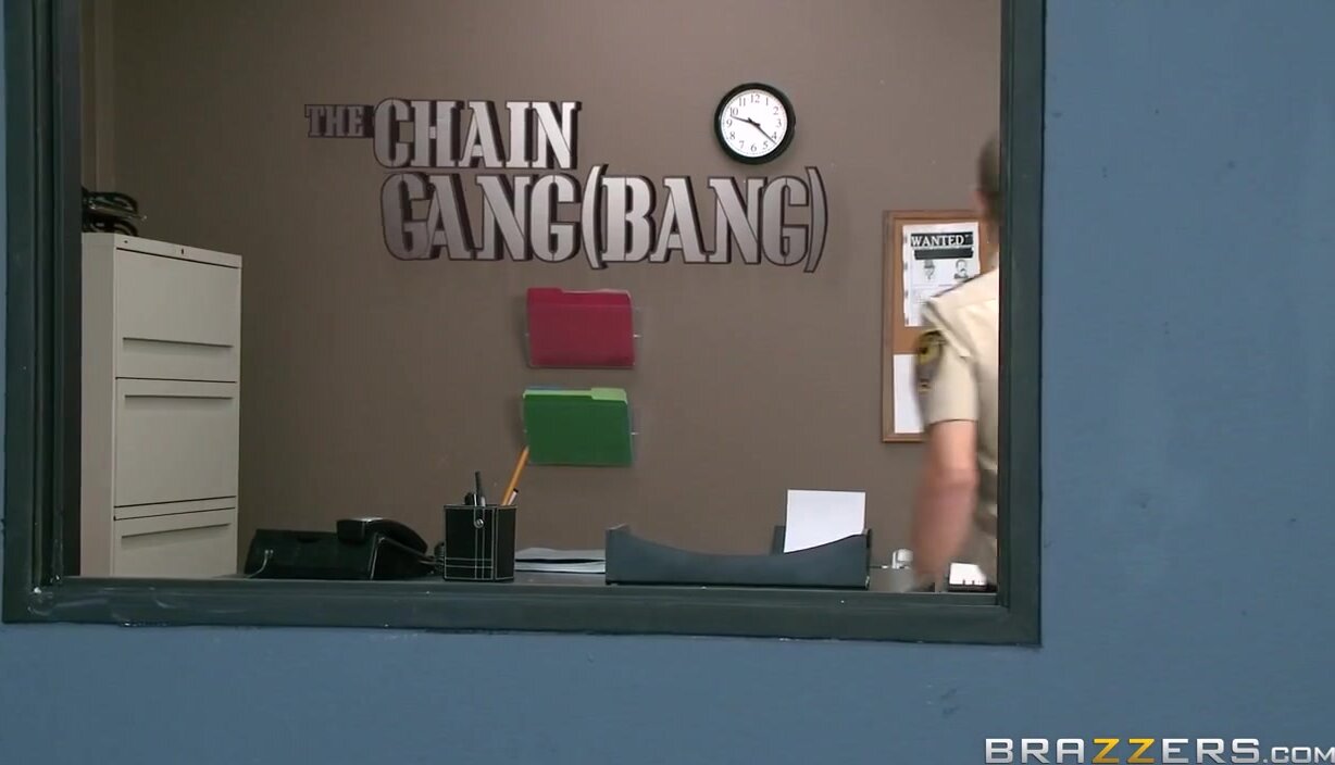 Sophia Locke Hot Redhead Gets Fucked In Jail By Múltiple Cocks At The Same Time In All Her Holes