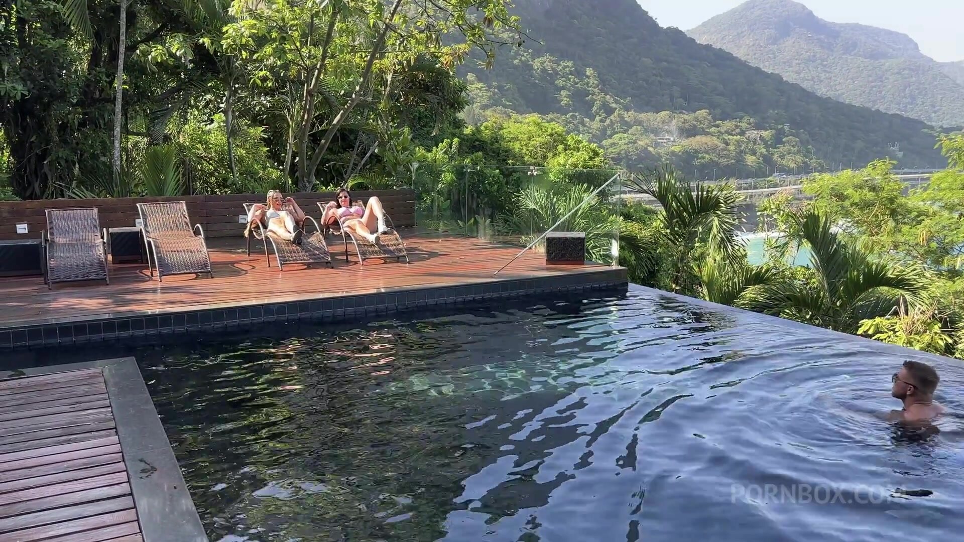 Pamella Makeup Karen Feaz 2 Brazilian Milfs Sucking All My Milk