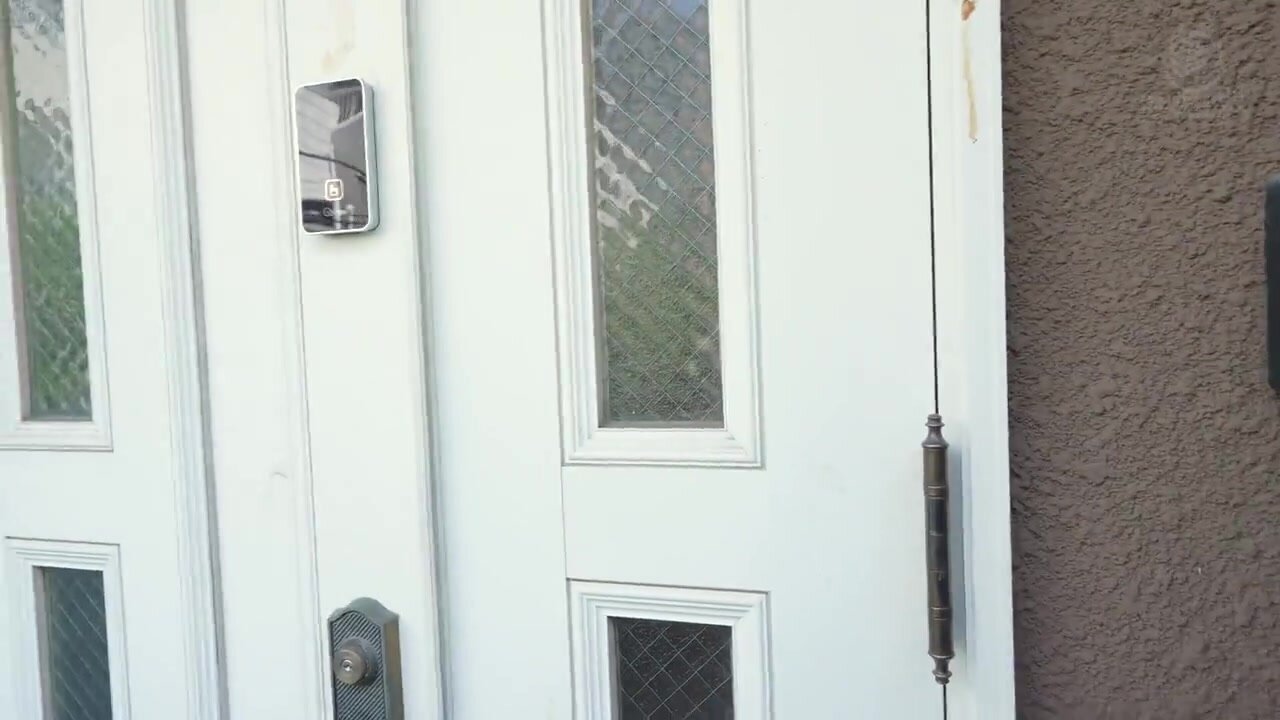 LULU-407 A beautiful wife with wet hair after a bath teases me with her big ass, and I can't control my rock-hard, sweaty erection, so I have multiple, intense creampie affairs in the afternoon. Akari Niimura