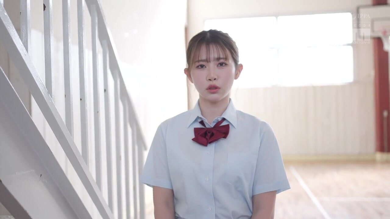 MIDA-348 Ibuki Paisen, who is in the prime of her life, is seduced by her rogue high-cut swimsuit and sexual muscles, and even though she has a girlfriend, she is seduced by him as part of practice and ends up getting creampied in a reverse NTR training s