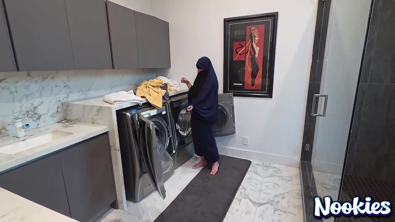 Aleksa Mink - The Americanized Wife in HD