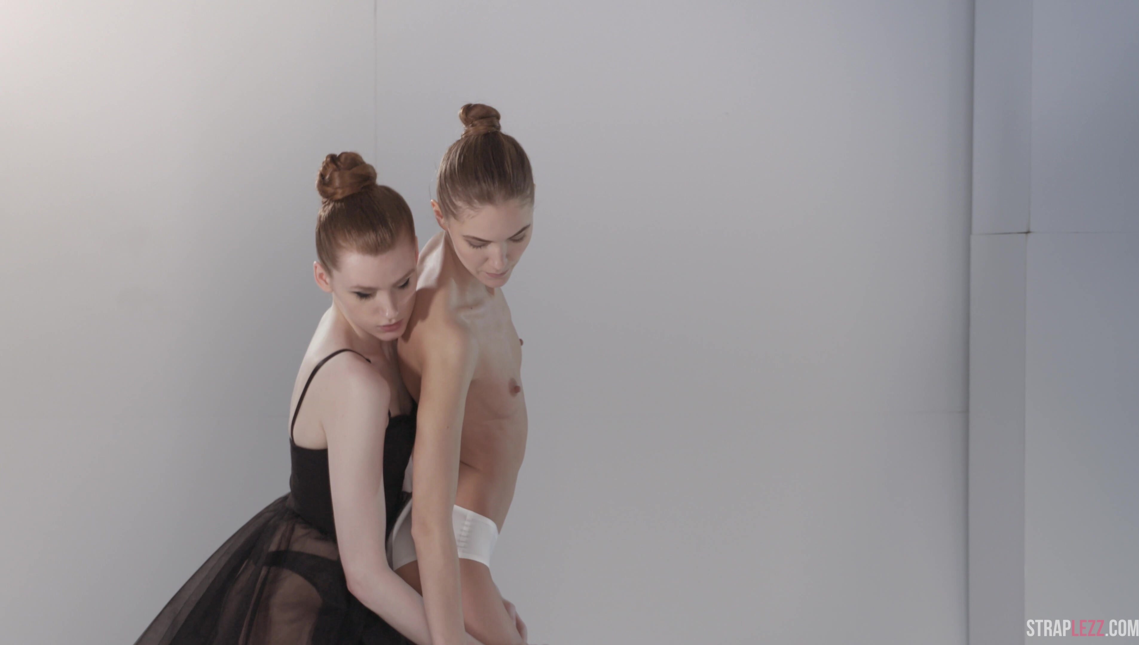 Rossy Bush Ballerinas Mia Reese and Rossy Bush Have Strapless Dildo Fun