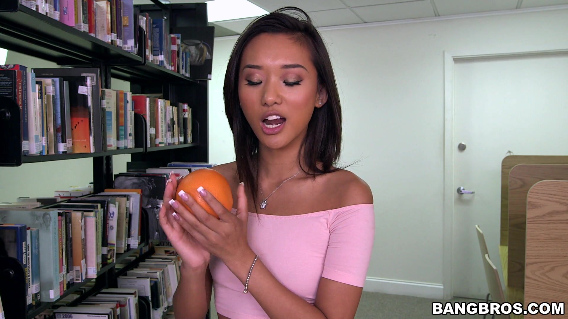 Alina Li - BJ tips with Sexy Asian