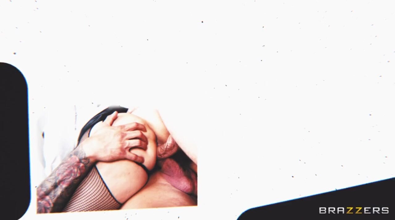 Li Sirena Demands Double VAG