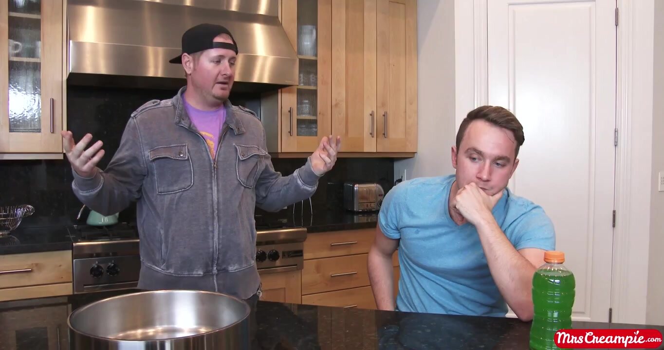 Veronica Avluv – Mrs. Creampie