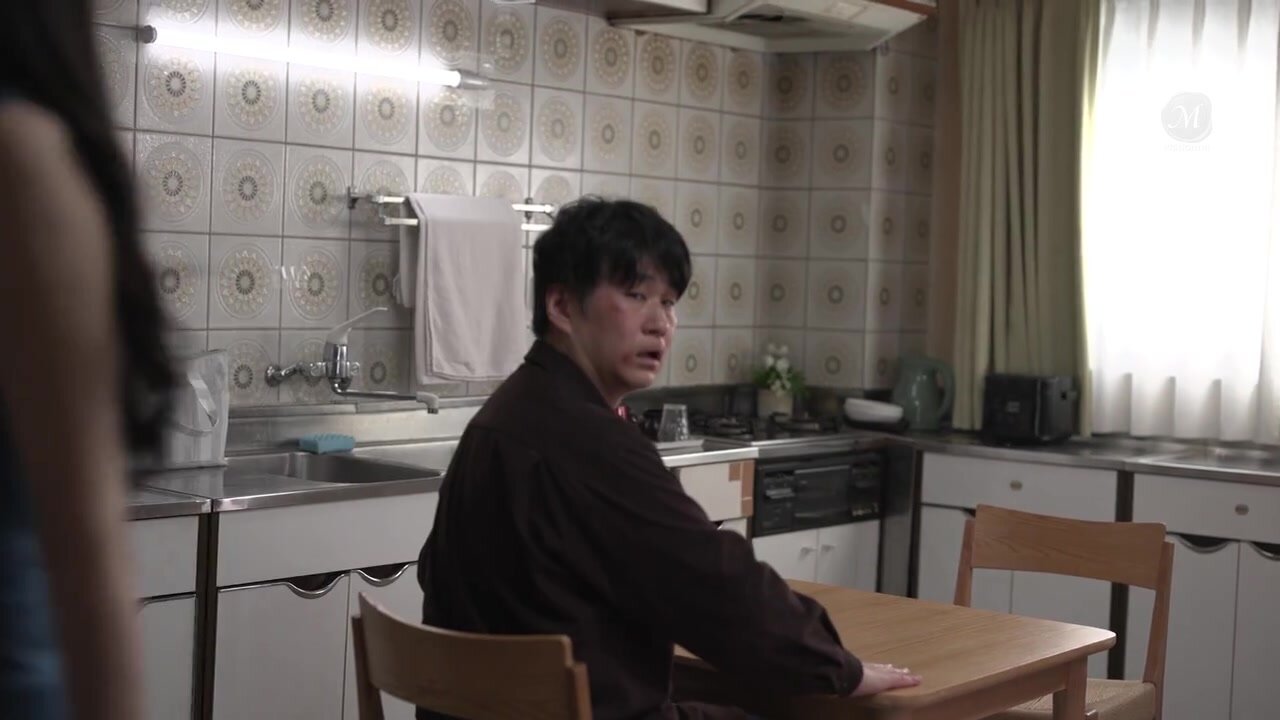 JUR-504 I'll lend you my meat toilet wife. I can't go home until I cum inside her 10 times, and I'm visiting the home of a wicked, nouveau riche man who is obedient to me. Mary Tachibana