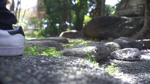 JUR-521 I wonder if something has changed since then. An adulterous affair with my childhood friend, Mahiro, drowning in the youth. Ichiki Mahiro