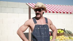 Alexis Fawx - Hot Alexis Fawx Plump As A Peach