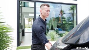 LatinaMILF - Zoe Grey Outdoor Services Surcharge