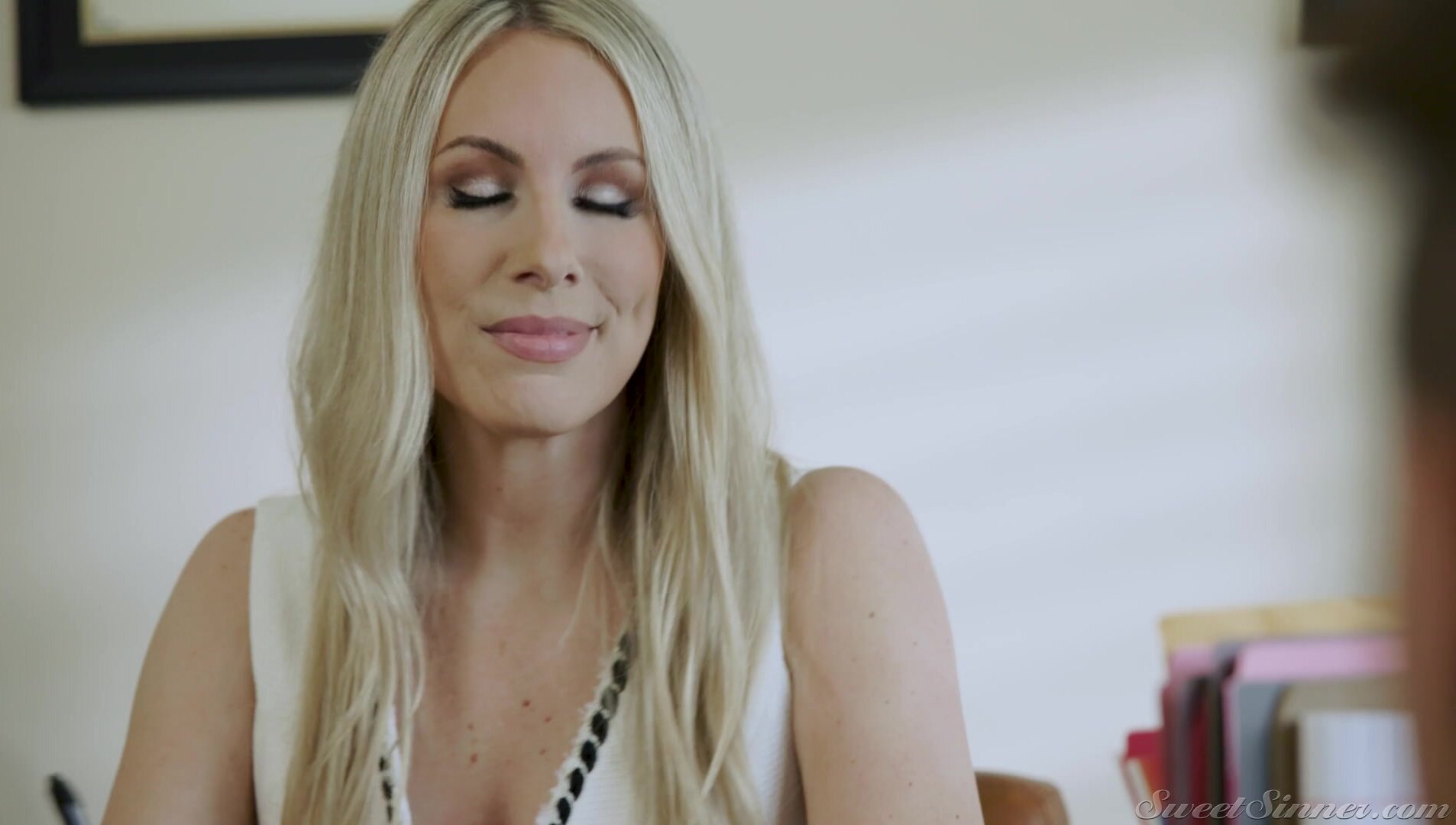 SweetSinner - Bunny Madison - MILF Mania