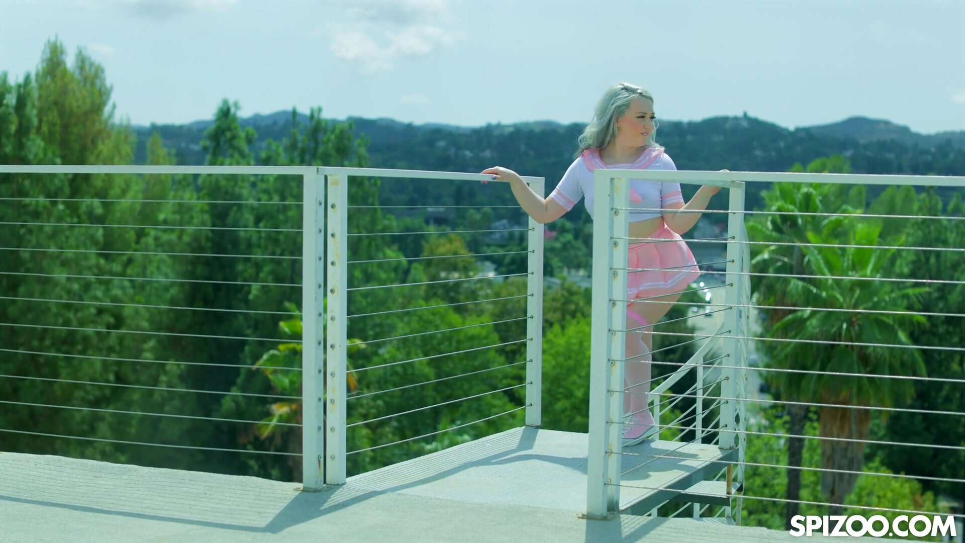 Spizoo - Eva Nyx Bubbly Receives Cock Tastic Treatment And Facial