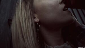 Lily Labeau - Real Life 18