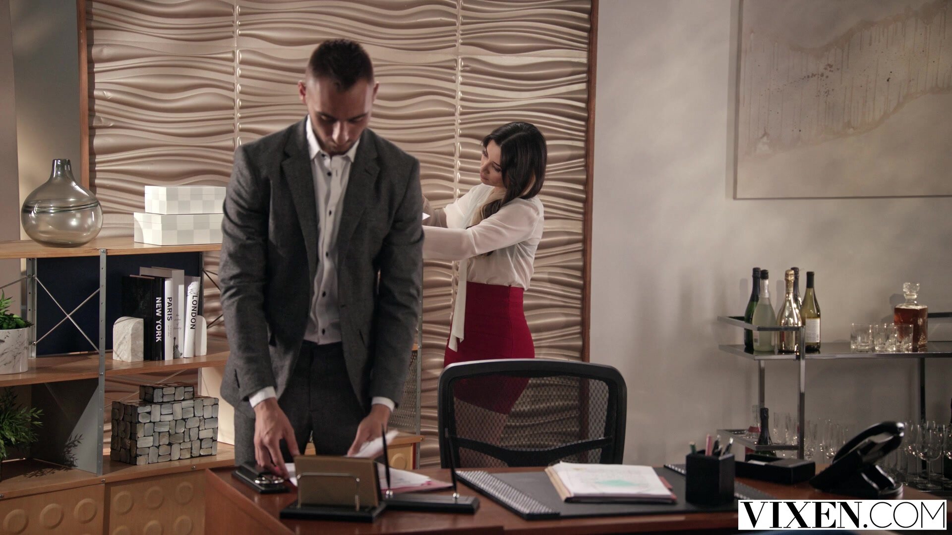 Vixen - Aria Lee Naughty Seductress Devours Coworkers Cock