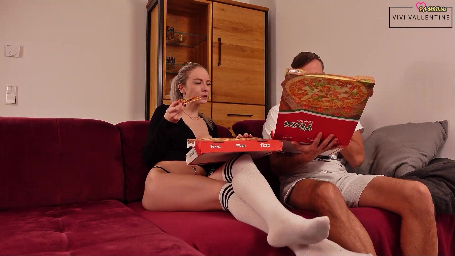 ViviVallentine - Erster Analfick 2025 - Mit Vollgas in den Arsch