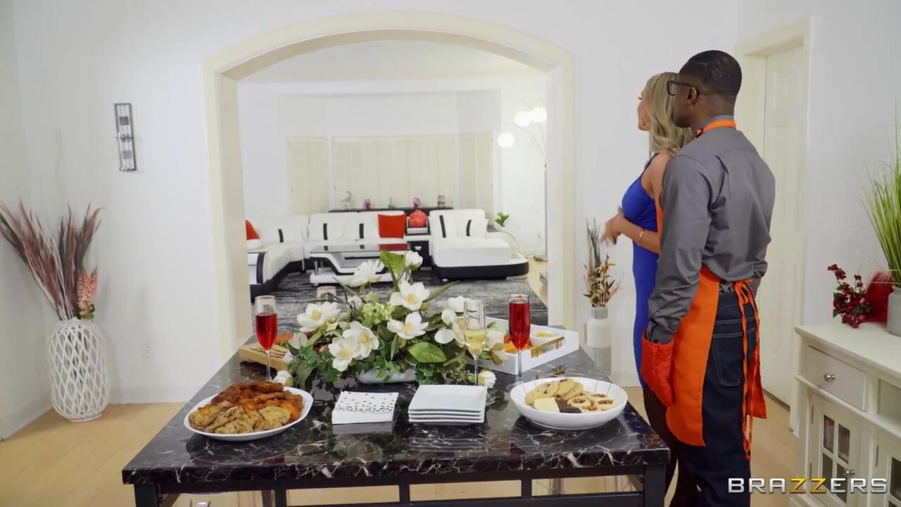 Emma Hix – Brazzers