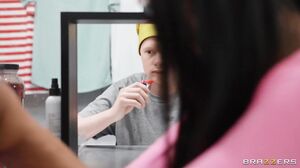 Jordyn Falls, Gaby Ortega - Bodega Bro Unlocks Impossible Achievement