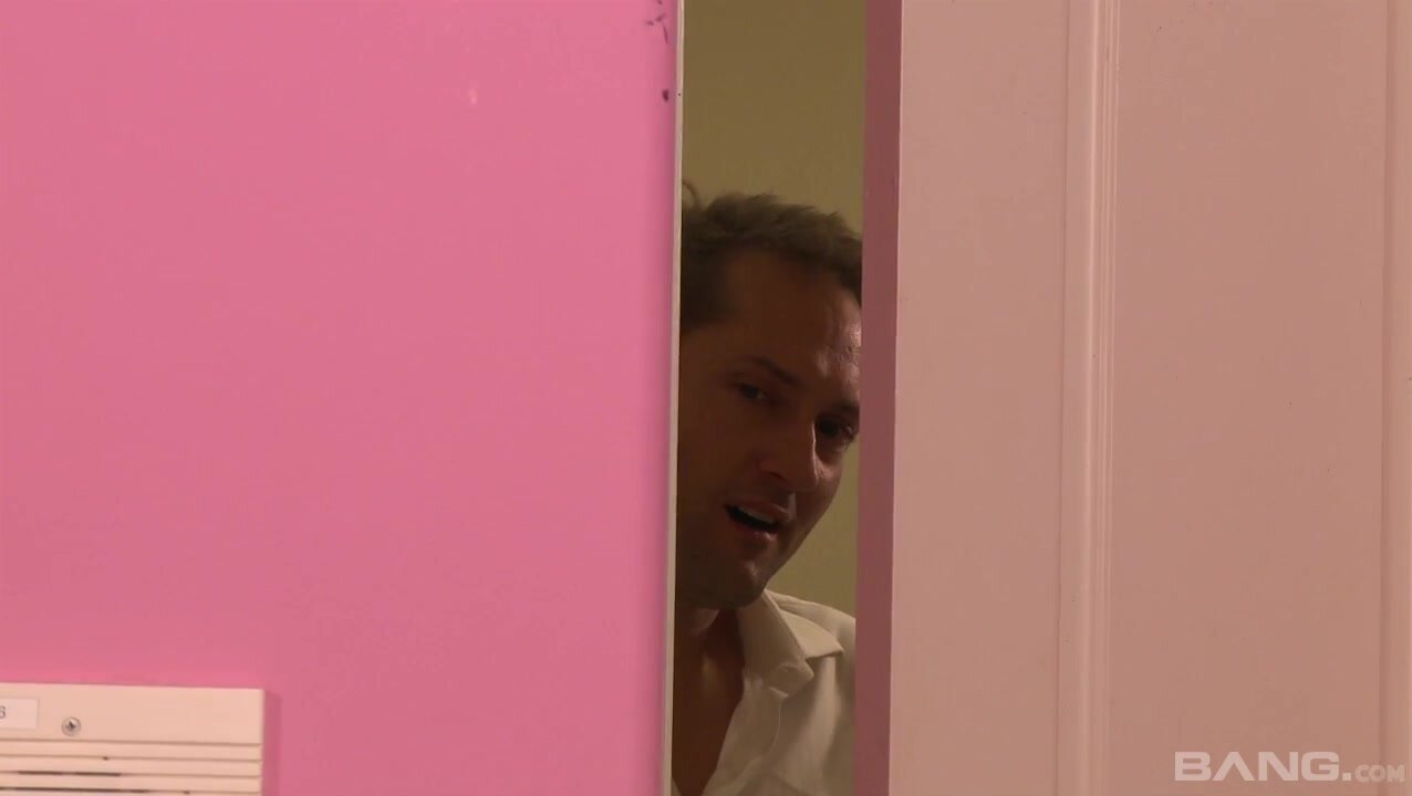 Molly Bennett - Friends and Family 3