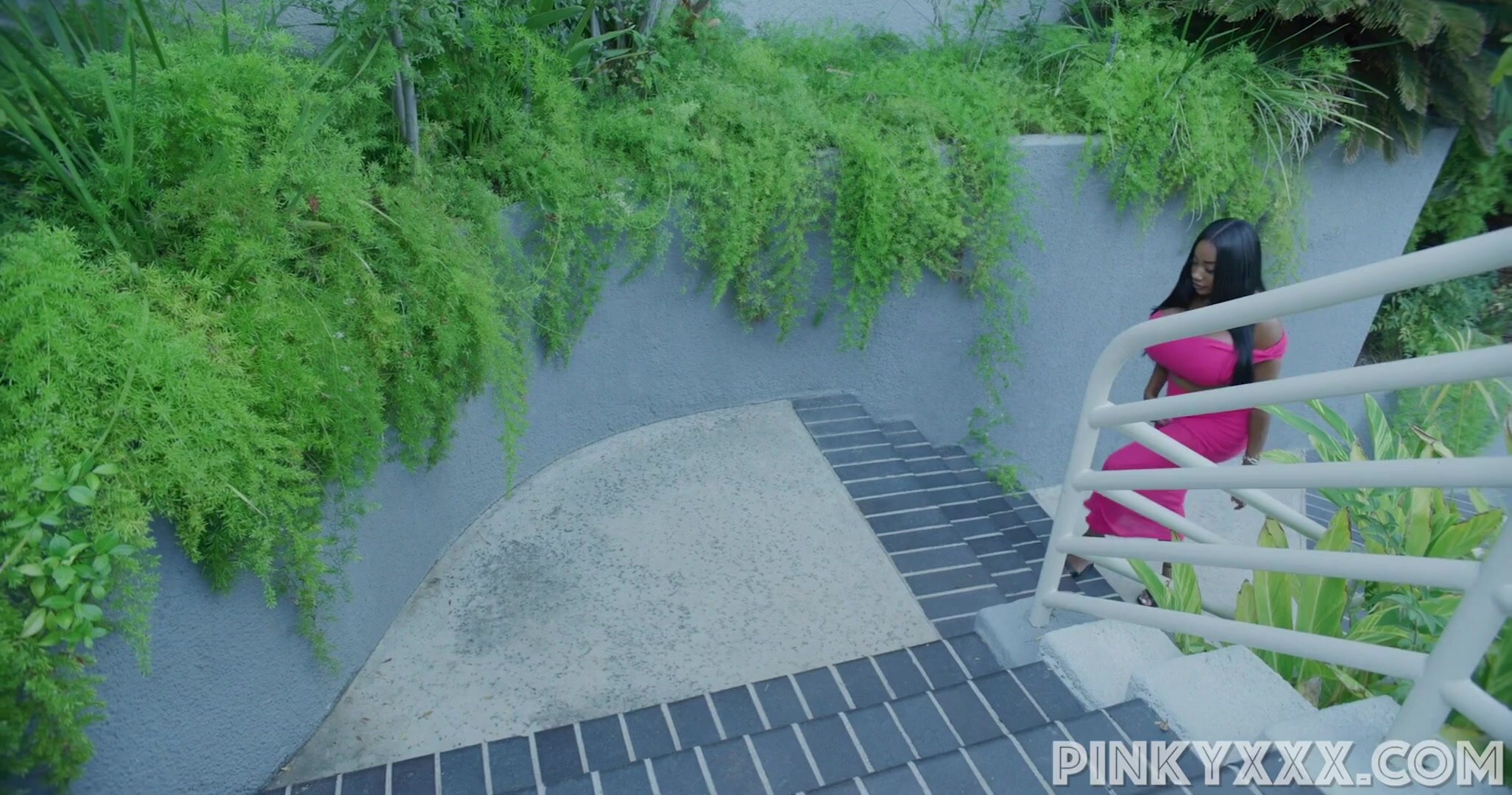 PinkyXXX - Tia Marie And Jovan Jordan