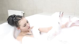 TeamSkeetXYoungBusty - sofia lee six boobs and a bathtub